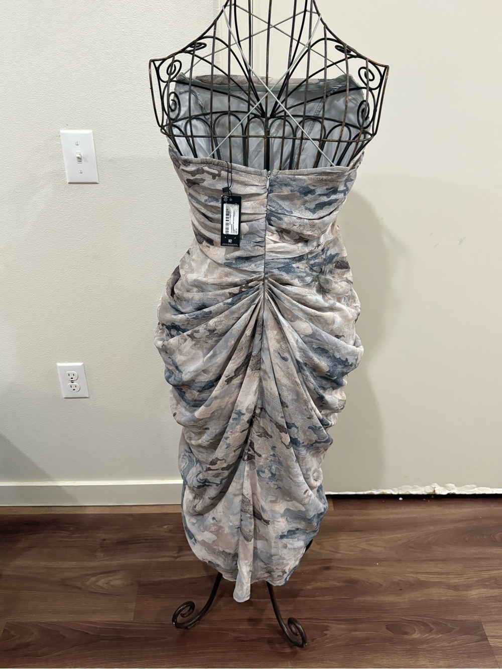 PrettyLittleThing Strapless Draped Ruched Dress in Gray Blue Taupe Watercolor - Picture 2 of 6